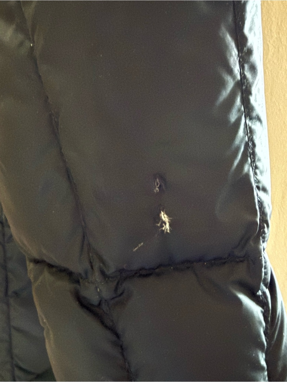 The North Face Women's Black Parka | 600 - Picture 10 of 11